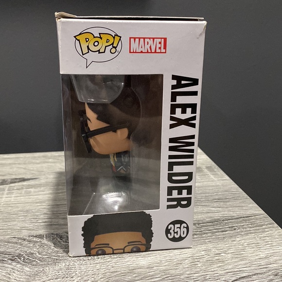 Funko Pop! | Marvel Runaways #356: Alex Wilder - Collectible Bobble-Head - Picture 5 of 15